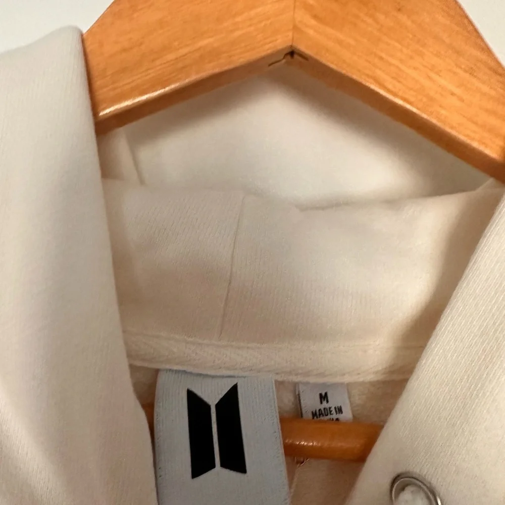 BTS Jin Hoody The Astronaut - Original Merch - Picture 4 of 9